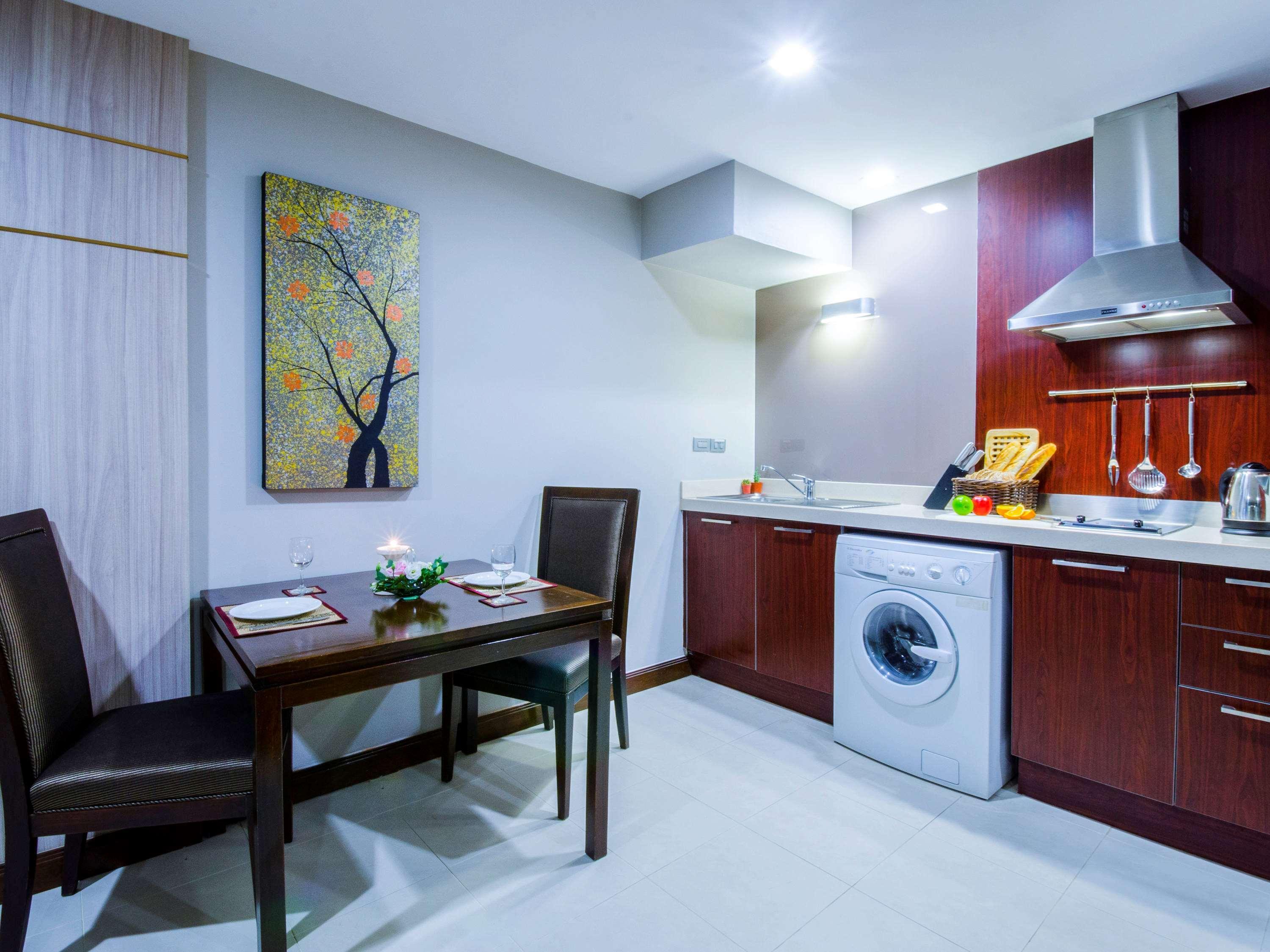 Grand Mercure Bangkok Asoke Residence Екстериор снимка