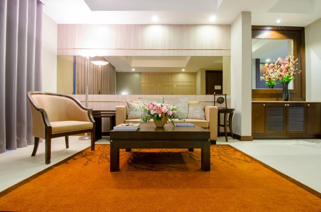 Grand Mercure Bangkok Asoke Residence Екстериор снимка