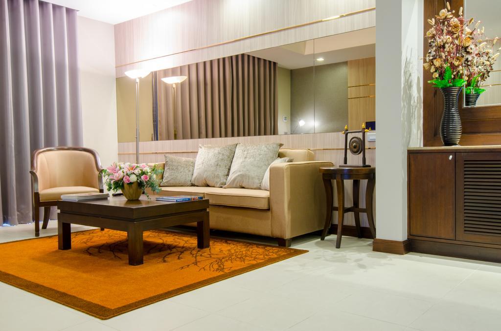 Grand Mercure Bangkok Asoke Residence Екстериор снимка